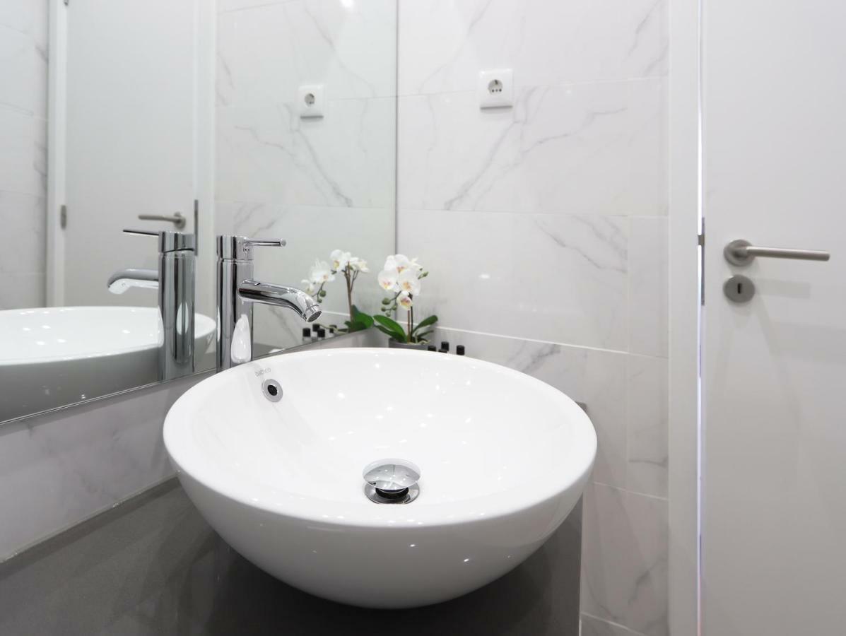 Appartement Hm - Living Batalha Square 1 à OOporto Extérieur photo